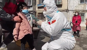 2歲萌娃胳膊脫臼 &ldquo;中醫大白&rdquo;妙手復位